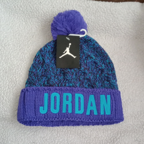 NIKE Jordan Jumpman Cable Knit Pom Beanie One Size - Picture 2 of 4